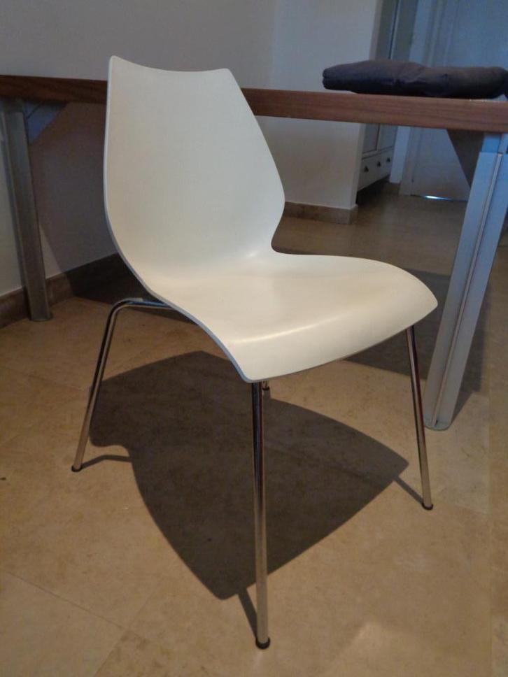 STOELEN, Huis en Inrichting, Stoelen, Gebruikt, Vijf, Zes of meer stoelen, Kunststof, Wit, Ophalen