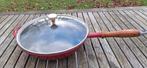 Staub wok 30cm met deksel in zeer goede staat, Gietijzer, Ophalen of Verzenden, Zo goed als nieuw, Keramische plaat