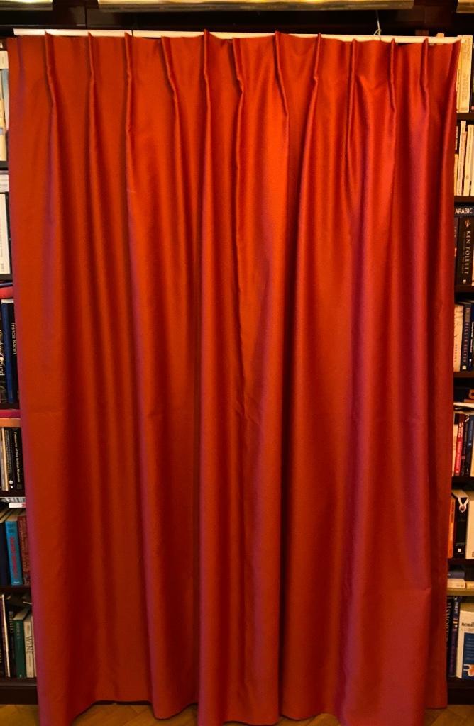 5 RIDEAUX OCCULTANTS ROUGES, Huis en Inrichting, Stoffering | Gordijnen en Lamellen, Zo goed als nieuw, 150 tot 200 cm, 150 tot 200 cm