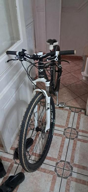 CONOR Mountainbike in goede staat met 29" inch banden  beschikbaar voor biedingen