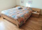 Prachtig modern bed in hout, Huis en Inrichting, Ophalen, Overige kleuren, Tweepersoons, Zo goed als nieuw