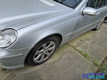 MERCEDES C-KLASSE W203 S203 Zilver C775 Links voor scherm 20