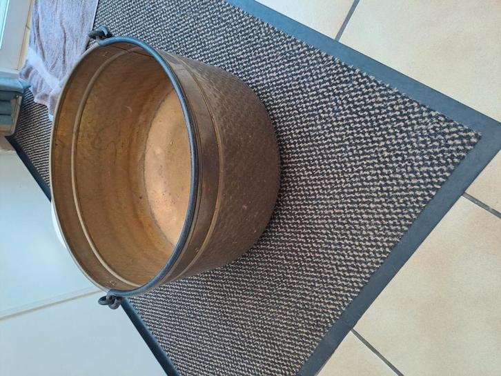 Oude koperen ketel, Huis en Inrichting, Woonaccessoires | Schalen en Manden, Zo goed als nieuw, Ophalen
