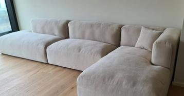Hoekzetel te koop. beschikbaar voor biedingen
