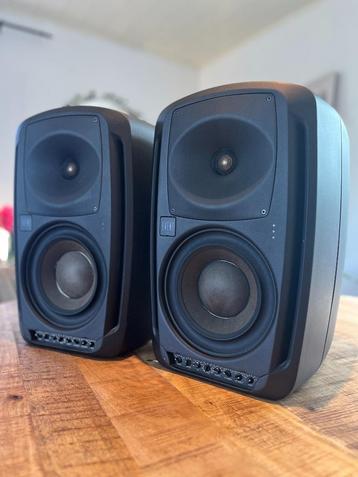 Paar Opal Event studio monitors beschikbaar voor biedingen