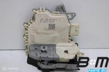 Portierslot rechtsachter Audi A4 8K 8K0839016C beschikbaar voor biedingen