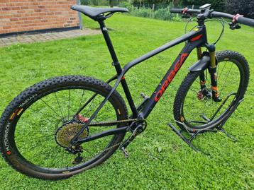 MOUNTAINBIKE ORBEA ALMA MOX (L = LARGE) beschikbaar voor biedingen