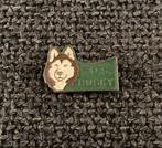 PIN - SOS HUSKY - HOND - CHIEN - DOG, Collections, Envoi, Utilisé, Animal et Nature, Insigne ou Pin's
