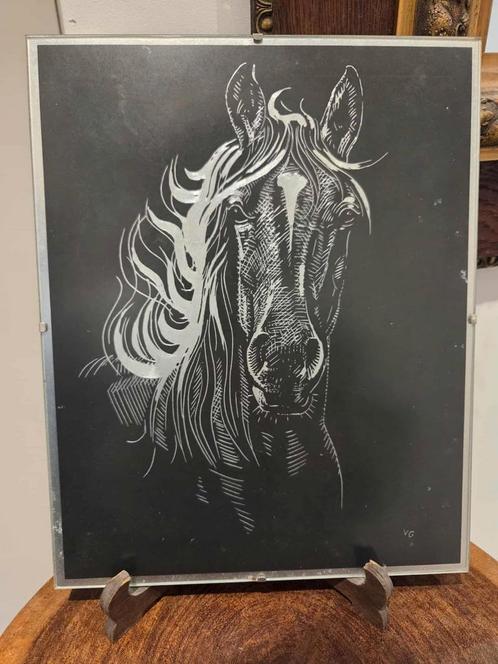 Te koop: Twee prachtige scratchboard-etsen van paarden, Huis en Inrichting, Woonaccessoires | Wanddecoraties, Zo goed als nieuw