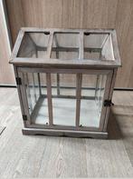 Decoratieve kleine serre, Ophalen, Hout