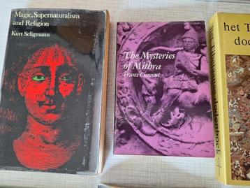 Magie waarzeggerij mysterie boeken beschikbaar voor biedingen