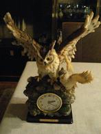 Uilenbeeld met quartz klokje in van “Animal World “, Comme neuf, Analogique, Enlèvement ou Envoi, Horloge sur pied