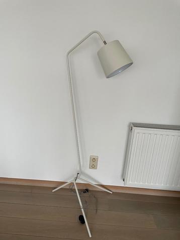 it's about RoMi Barcelona vloerlamp - wit, Scandinavisch, Comme neuf, Métal, 150 à 200 cm