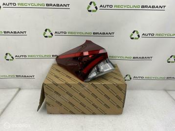Achterlicht Links Toyota Auris FACELIFT ORIG 81561-02A61 beschikbaar voor biedingen