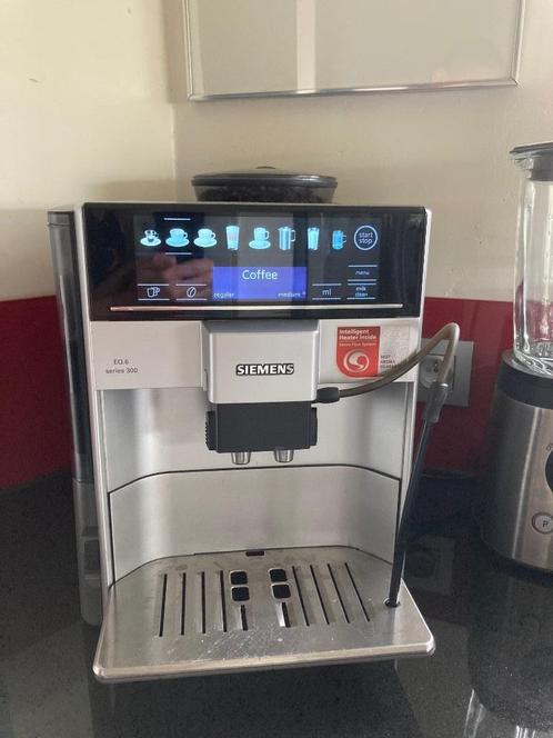 Siemens EQ6 s300 volautomaat, Elektronische apparatuur, Koffiezetapparaten, Zo goed als nieuw, Gemalen koffie, Koffiebonen, Espresso apparaat