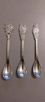 3 souvenirlepeltjes Flying Dutchman, 1945-1955 WO II Je Main, Verzamelen, Overige Verzamelen, Ophalen of Verzenden, Zo goed als nieuw