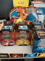 Hidden fates display + lege tins, Ophalen, Zo goed als nieuw