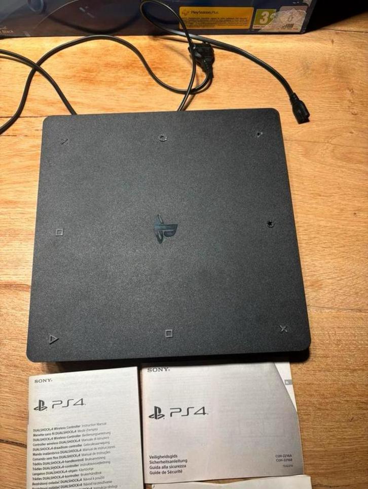 Playstation 4 Slim - 500 GB, Games en Spelcomputers, Spelcomputers | Sony PlayStation 4, Slim, 500 GB, Ophalen