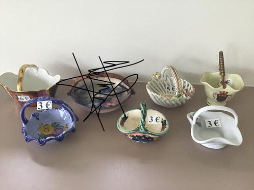6 mooie en speciale schaaltjes met handvatje, Antiek en Kunst, Curiosa en Brocante, Ophalen of Verzenden