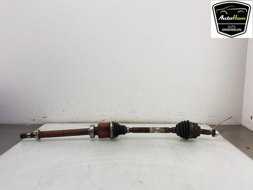AANDRIJFAS RECHTS VOOR Renault Captur (2R) (01-2013/-), Auto-onderdelen, Remmen en Aandrijving, Renault, Gebruikt
