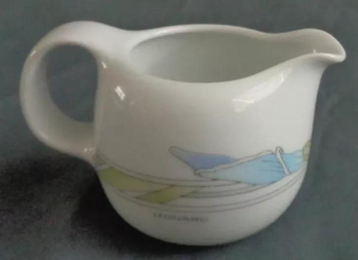 Hutschenreuther Elysees melkkannetje 15cl wit, Huis en Inrichting, Keuken | Servies, Zo goed als nieuw, Verzenden