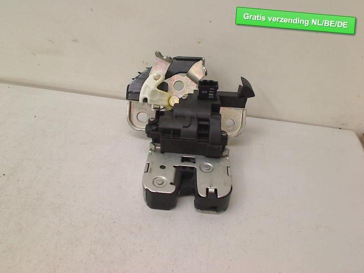 SERRURE COFFRE 2013 Audi A4 Avant (B8) (8K9827505), Autos : Pièces & Accessoires, Carrosserie & Tôlerie, Haillon arrière, Audi