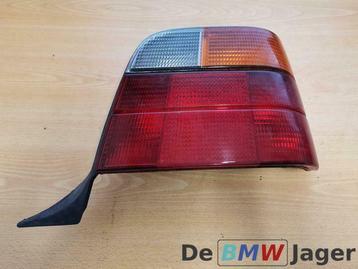 Achterlicht rechts BMW 3-serie Touring E36 8371938 beschikbaar voor biedingen