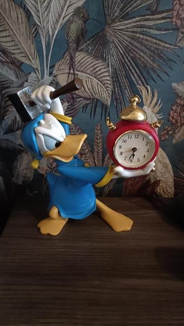 Donald Duck met hamerklok