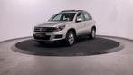 Volkswagen Tiguan panodak/Pdc/Confort Acces, 5 portes, 5 places, Particulier, https://public.car-pass.be/vhr/c592cdfd-fbae-40f2-a349-1af05f1490d0
