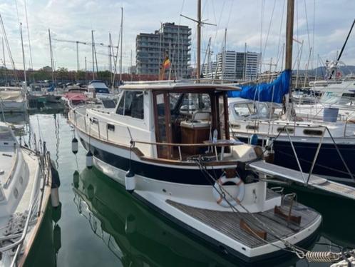 vedette menorquin 110, Watersport en Boten, Motorboten en Motorjachten, Gebruikt, Polyester, 9 tot 12 meter, Diesel, Binnenboordmotor