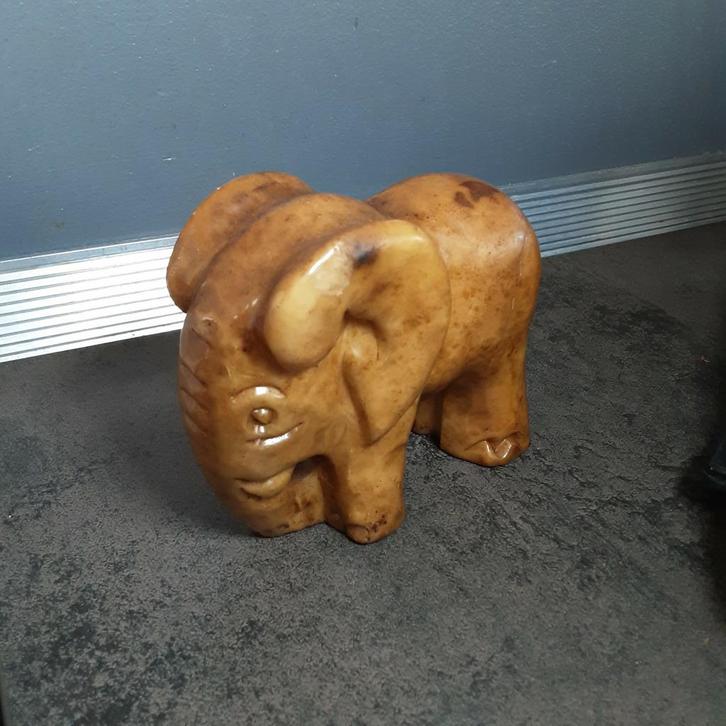Figurine éléphant en pierre naturelle polie (stéatite/onyx), Antiquités & Art, Art | Sculptures & Bois, Enlèvement ou Envoi