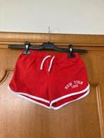 Rood short, Zara, maat 128, 8 jaar zo goed als nieuw, Kinderen en Baby's, Broek, Ophalen of Verzenden, Zo goed als nieuw, Zara