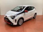 Toyota Aygo 1.0 x-play Toyota Aygo X-Play 1.0 5p. 72ch, Auto's, Toyota, Euro 6, 72 pk, Wit, 93 g/km