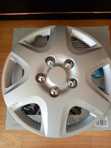 NIEUWE SET VAN  4 WIELDOPPEN 14'' beschikbaar voor biedingen