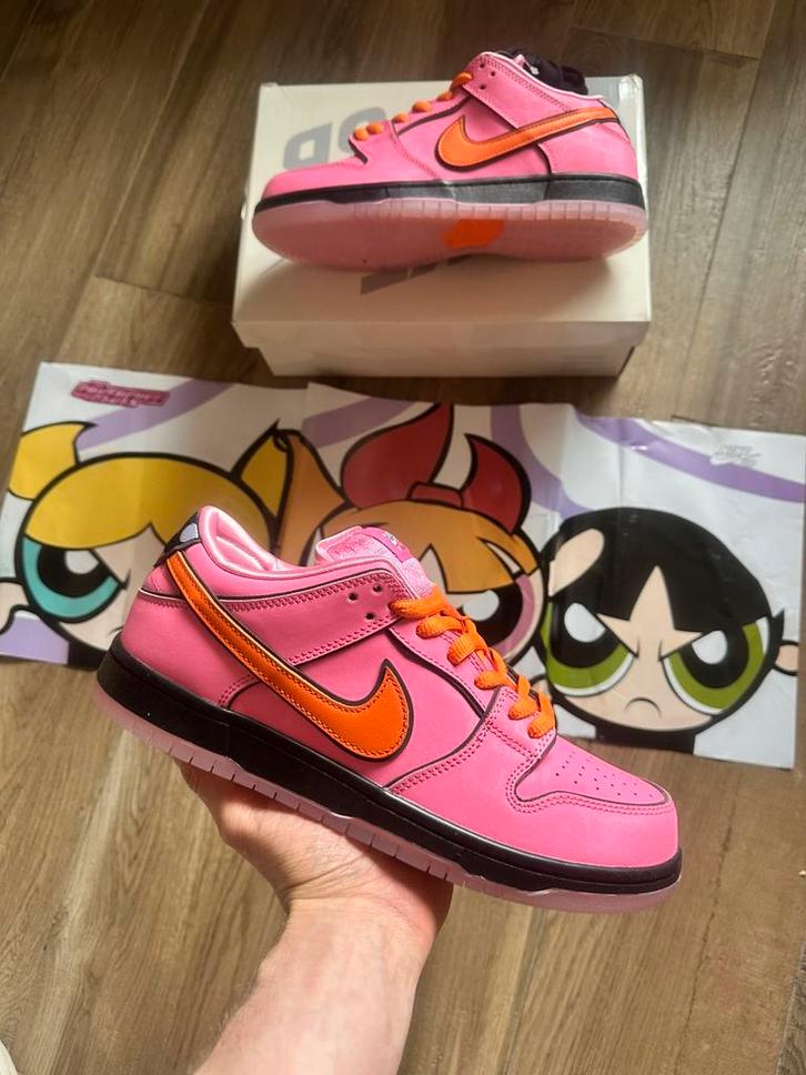 Nike SB Dunk Low The Powerpuff Girls Blossom 43, Kleding | Heren, Schoenen, Ophalen of Verzenden