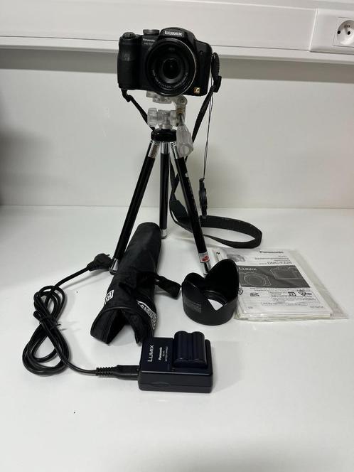 Digitale camera, Audio, Tv en Foto, Fotocamera's Digitaal, Zo goed als nieuw, Compact, Overige Merken, 4 t/m 7 keer, Ophalen
