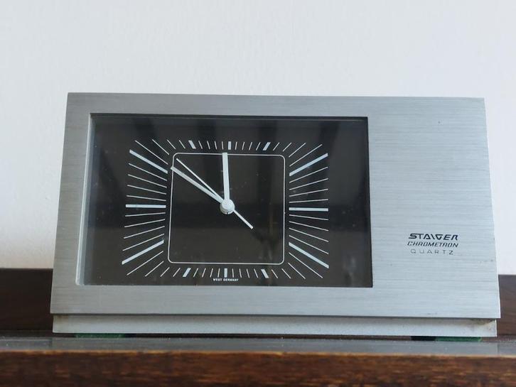 STAIGER Chrometron vintage quartz tafelklokje, Huis en Inrichting, Woonaccessoires | Klokken, Gebruikt, Wekker of Tafelklok, Analoog