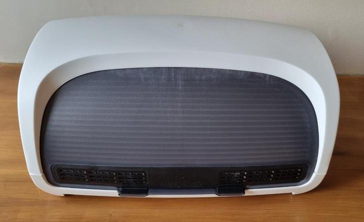 Tupperware broodtrommel, Huis en Inrichting, Keuken | Tupperware, Zo goed als nieuw, Bus of Trommel, Wit, Ophalen of Verzenden