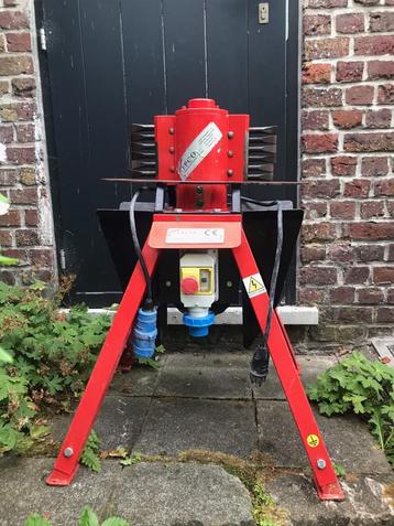 Steenkuismachine beschikbaar voor biedingen