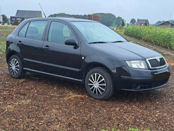 Skoda Fabia 1.2i met keuring voor verkoop