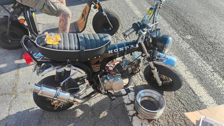 Skyteam Dax 140yx, Fietsen en Brommers, Minibikes, Midibikes en Pitbikes, Zo goed als nieuw, Ophalen