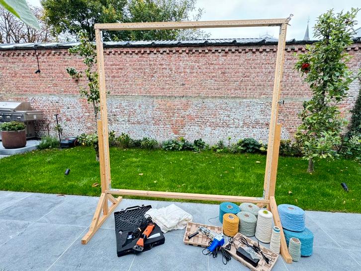 ZGAN TUFT SET, Hobby en Vrije tijd, Borduren en Borduurmachines, Zo goed als nieuw, Ophalen