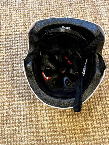 Fietshelm kiddimoto beschikbaar voor biedingen