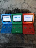 Game Boy Advance SP Pokémon Editions met lader, Games en Spelcomputers, Spelcomputers | Nintendo Game Boy, Ophalen of Verzenden