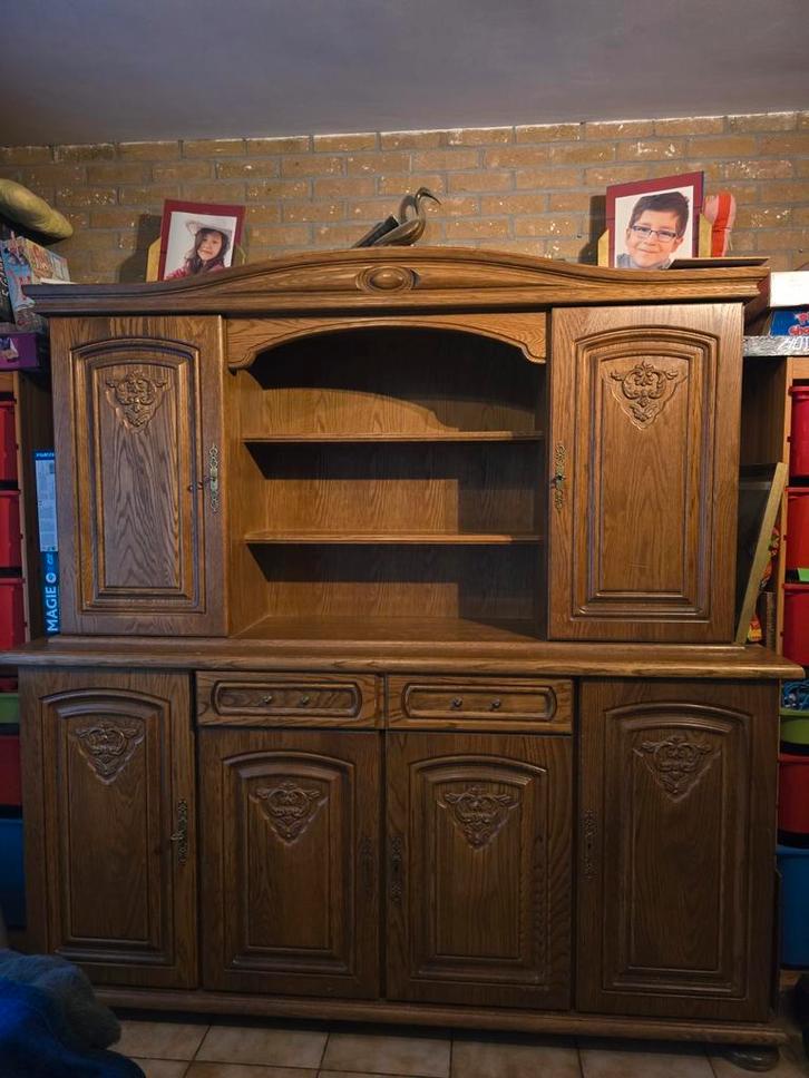 Volledig massief houten wand, Huis en Inrichting, Kasten | Buffetkasten, Zo goed als nieuw, Ophalen