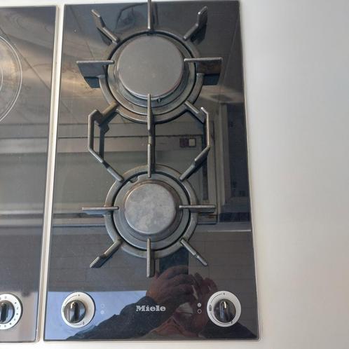 Miele gasbekkens, Elektronische apparatuur, Fornuizen, Zo goed als nieuw, Inbouw, Ophalen
