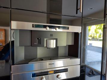 Machine à café MIELE - NESPRESSO  beschikbaar voor biedingen