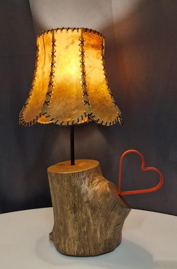 Rustieke houten lamp – uniek stuk voor jouw huis  beschikbaar voor biedingen