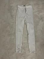 Bershka witte jeans maat 38/40 ALLES MOET WEG, Ophalen of Verzenden, Zo goed als nieuw