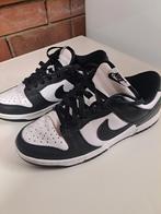 Schoenen NIKE DUNK Laag Maat 40, Enlèvement, Comme neuf, Blanc